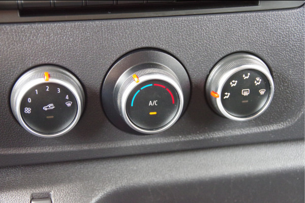 Renault Master 2.3 dCi L1H1 150PK, TREKHAAK, CAMERA, NAVI, CRUISE, AIRCO, PARKEERSENSOREN