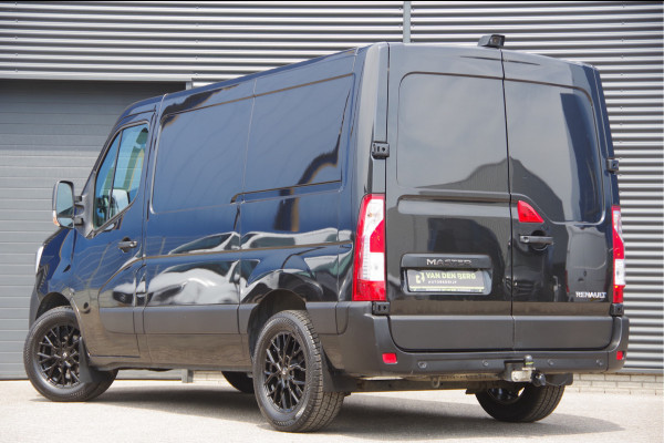 Renault Master 2.3 dCi L1H1 150PK, TREKHAAK, CAMERA, NAVI, CRUISE, AIRCO, PARKEERSENSOREN