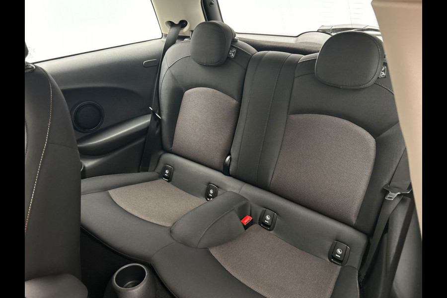 MINI 3-deurs 1.5 Cooper | Origineel NL | Navigatie | Cruise/Control | Carplay | Airco |