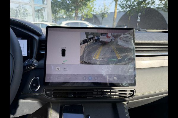Lynk & Co 01 1.5 Core NIEUW MODEL!| VAN: 36.900,- VOOR 34.440,- UW WKVOORDEEL: 2.460,- | FABRIEKSGARANTIE T/M 2030! | CAMERA| STOELVERWARMING