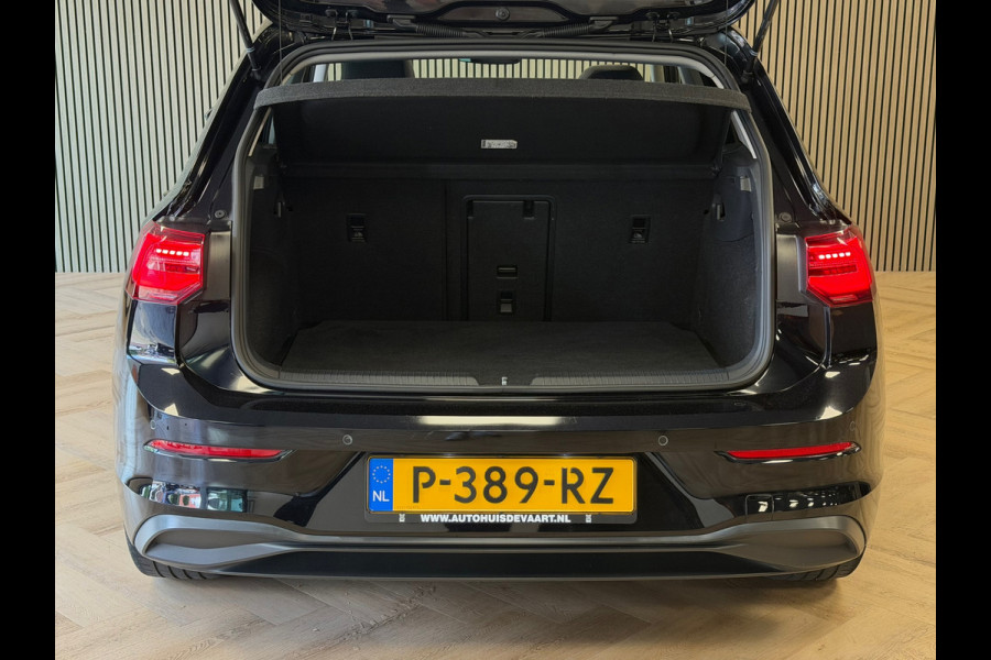 Volkswagen Golf 1.5 eTSI DSG PANO MASSAGE CAMERA VIRTUAL COCKPIT SFEERVERLICHTING STOELVERWARMING NAVIGATIE CRUISE