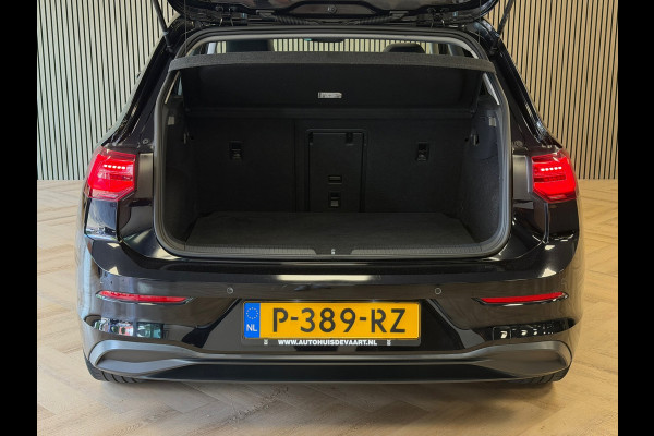 Volkswagen Golf 1.5 eTSI DSG PANO MASSAGE CAMERA VIRTUAL COCKPIT SFEERVERLICHTING STOELVERWARMING NAVIGATIE CRUISE