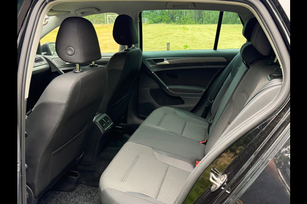 Volkswagen Golf 1.0 TSI Comfortline | Adaptief Cruise + Airco + Carplay Nu € 11.650,-!!!