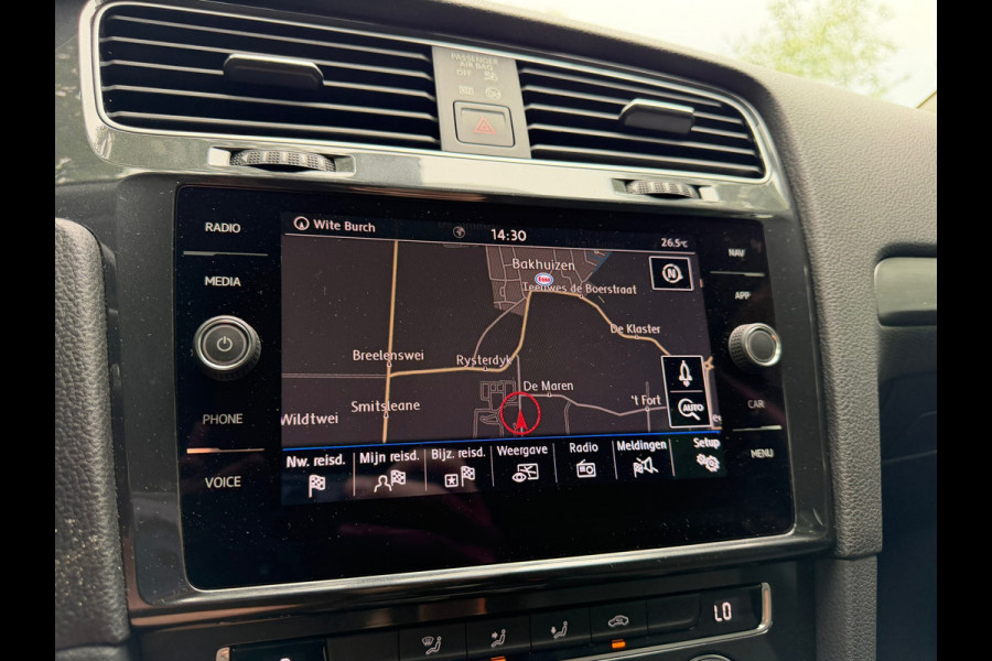 Volkswagen Golf 1.0 TSI Comfortline | Adaptief Cruise + Airco + Carplay Nu € 11.650,-!!!