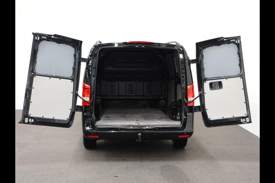 Mercedes-Benz Vito 114 CDI Lang Automaat Navigatie Apple Carplay/Android Auto Airco Bluetooth Trekhaak Parkeer sensoren Camera