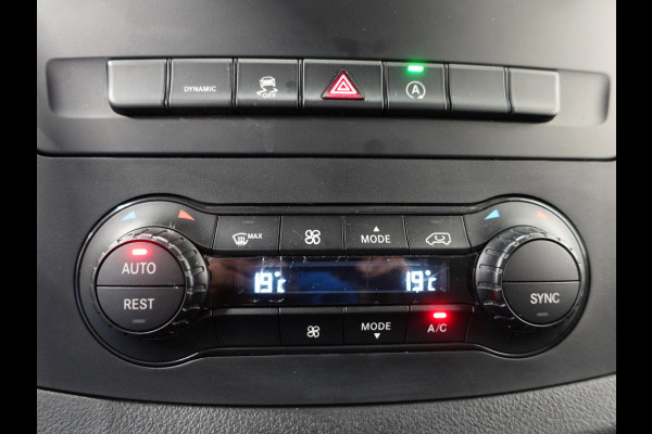 Mercedes-Benz Vito 114 CDI Lang Automaat Navigatie Apple Carplay/Android Auto Airco Bluetooth Trekhaak Parkeer sensoren Camera