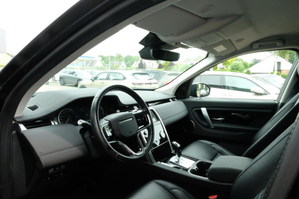 Land Rover Discovery Sport P300e 1.5 S 309 PK | 360 graden camera | Lederen bekleding | Elektrische Stoelen | Navigatie | DAB