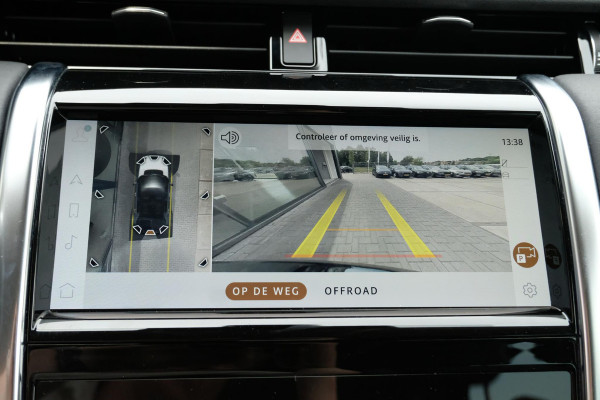 Land Rover Discovery Sport P300e 1.5 S 309 PK | 360 graden camera | Lederen bekleding | Elektrische Stoelen | Navigatie | DAB