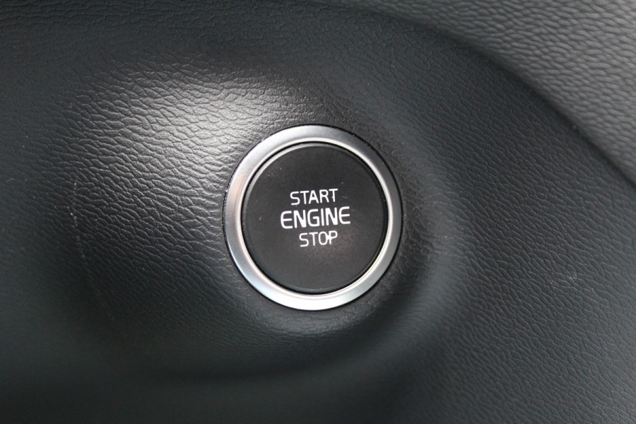Volvo XC40 1.5 T3 R-Design | Panoramadak | Dealer onderhouden | Harman Kardon | Navigatie | Stoelverwarming