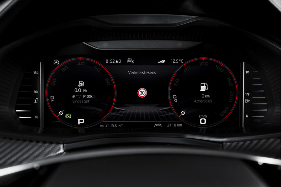 Škoda Kamiq 1.5 TSI 150 PK Monte Carlo - Automaat | Pano | Elek. Trekhaak | Dig. Cockpit | Cruise | Stoel-+Stuurverw. | Camera | PDC | NAV + App. Connect | ECC |  LM 18" | 5734