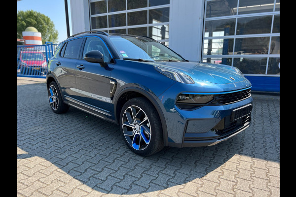 Lynk & Co 01 1.5 PHEV HYBRID 261 PK 6.6kw lader MY2023 (BOVAG/RIJKLAARPRIJS)