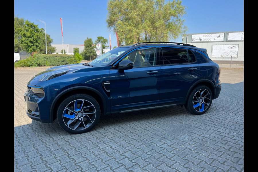 Lynk & Co 01 1.5 PHEV HYBRID 261 PK 6.6kw lader MY2023 (BOVAG/RIJKLAARPRIJS)