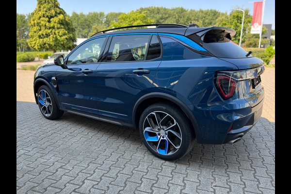 Lynk & Co 01 1.5 PHEV HYBRID 261 PK 6.6kw lader MY2023 (BOVAG/RIJKLAARPRIJS)