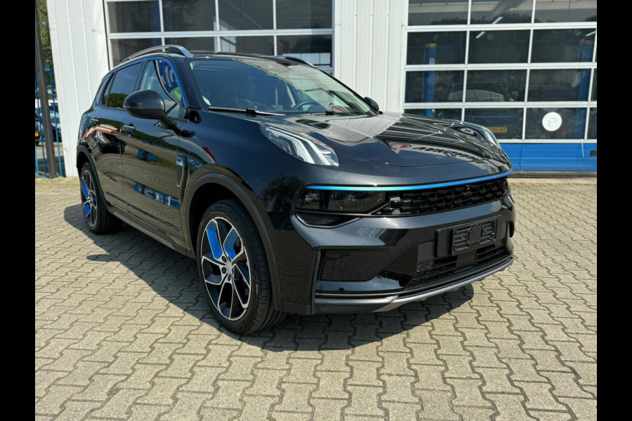 Lynk & Co 01 1.5 PHEV HYBRID 261 PK 6.6kw lader (BOVAG/RIJKLAARPRIJS)