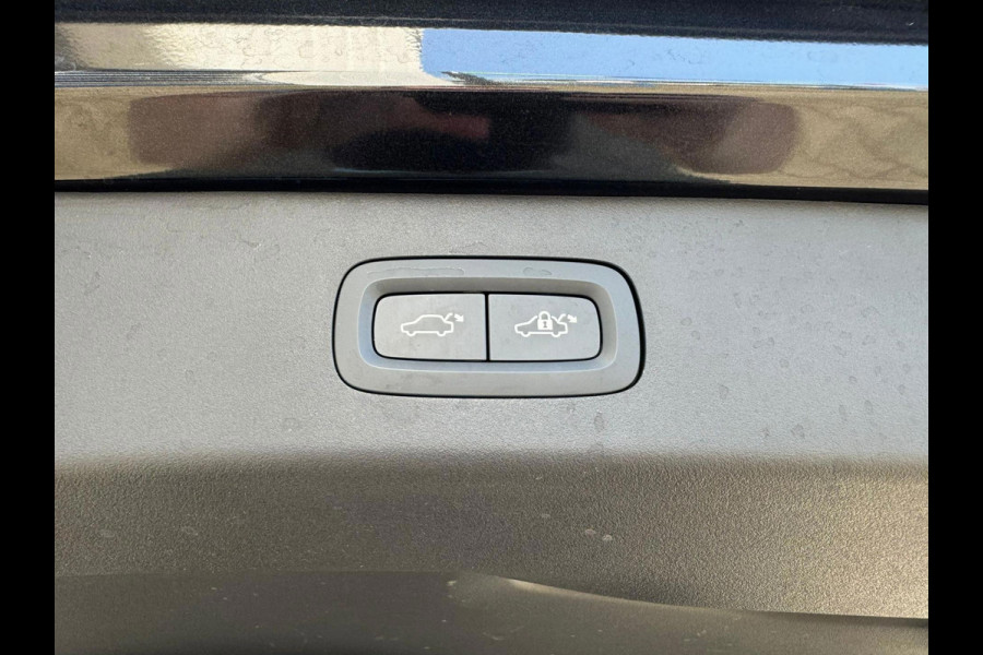 Lynk & Co 01 1.5 PHEV HYBRID 261 PK 6.6kw lader (BOVAG/RIJKLAARPRIJS)