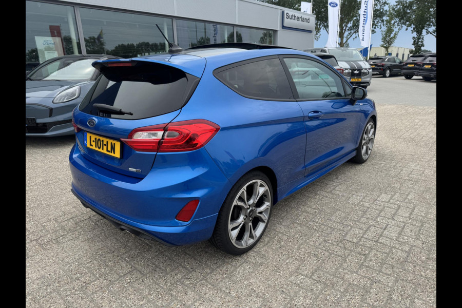 Ford Fiesta 1.0 EcoBoost ST-Line X 125pk | Full Led | Winterpack | Panoramadak | 18 inch Lichtmetaal | Achterspoiler