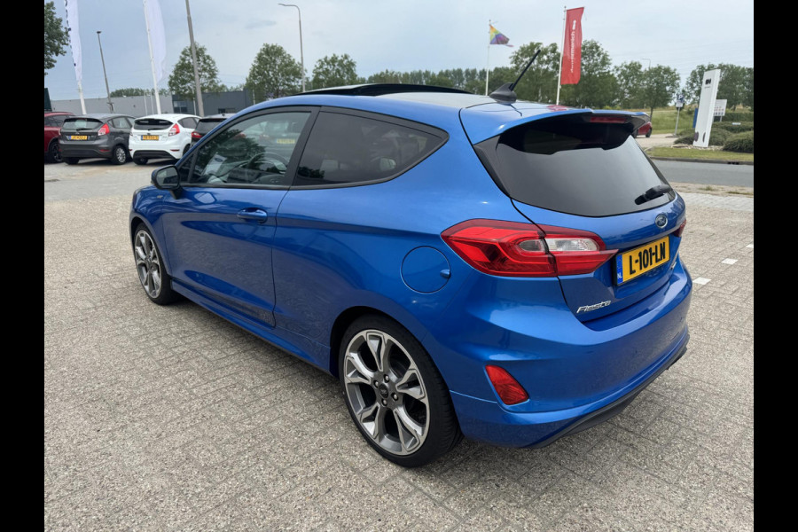 Ford Fiesta 1.0 EcoBoost ST-Line X 125pk | Full Led | Winterpack | Panoramadak | 18 inch Lichtmetaal | Achterspoiler