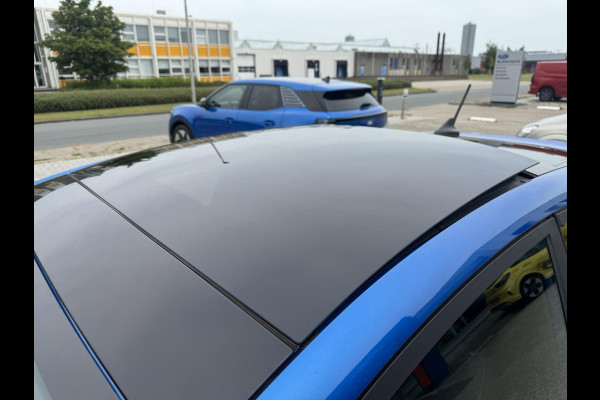 Ford Fiesta 1.0 EcoBoost ST-Line X 125pk | Full Led | Winterpack | Panoramadak | 18 inch Lichtmetaal | Achterspoiler