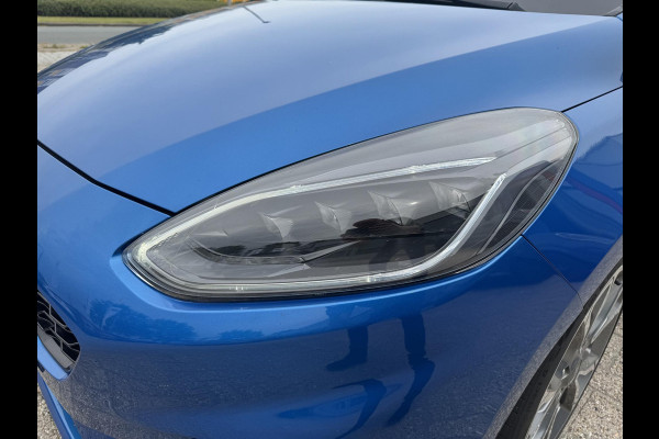 Ford Fiesta 1.0 EcoBoost ST-Line X 125pk | Full Led | Winterpack | Panoramadak | 18 inch Lichtmetaal | Achterspoiler