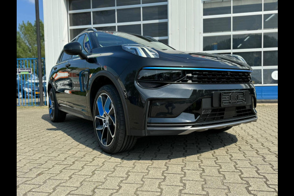 Lynk & Co 01 1.5 PHEV HYBRID 261 PK 6.6kw lader (BOVAG/RIJKLAARPRIJS)