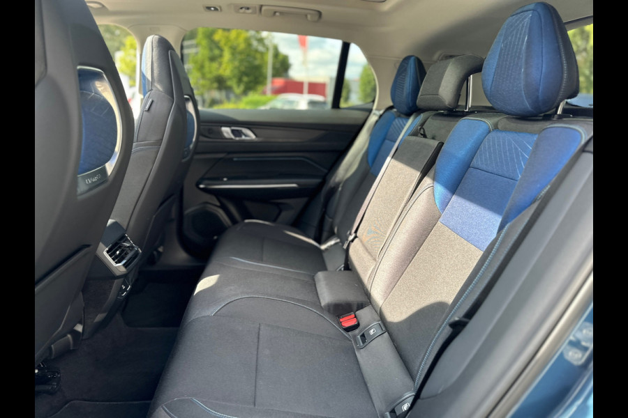 Lynk & Co 01 1.5 PHEV HYBRID 261 PK 6.6kw lader (BOVAG/RIJKLAARPRIJS)