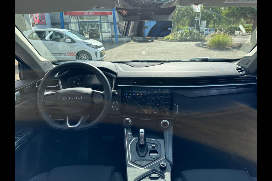 Lynk & Co 01 1.5 PHEV HYBRID 261 PK 6.6kw lader (BOVAG/RIJKLAARPRIJS)