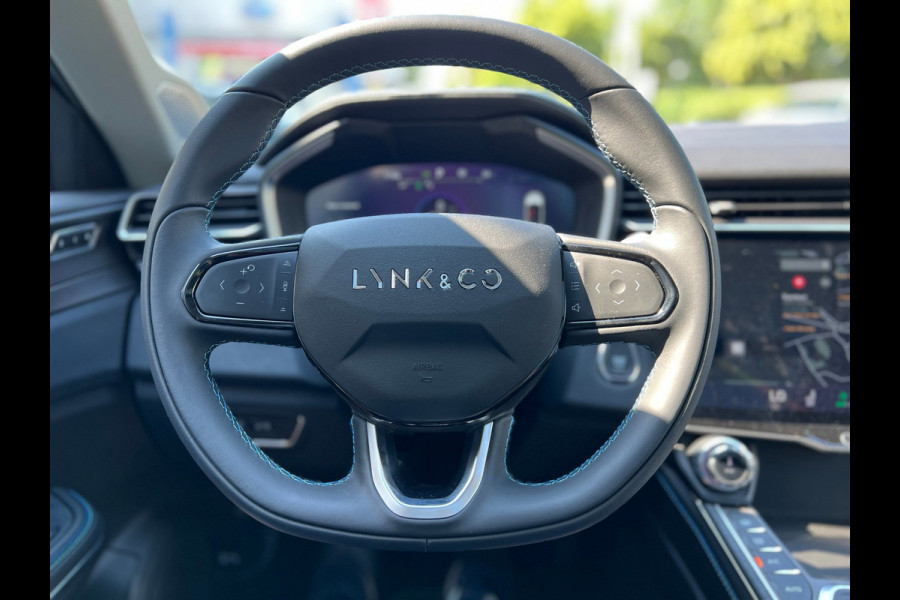 Lynk & Co 01 1.5 PHEV HYBRID 261 PK 6.6kw lader (BOVAG/RIJKLAARPRIJS)