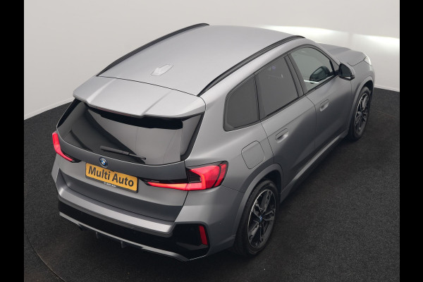 BMW X1 xDrive30e M Sport PHEV Frozen Pure Grey Metallic 326pk Dealer O.H | Trekhaak Af Fabriek | Adaptive Cruise | Head Up | Harman / Kardon | 360 Camera | Alcantara Sportstoelen Massage & Memory | Adaptive Onderstel | Widescreen Navi | Stoelen & Stuur Verwarmd | Blis | Keyless | Apple Carplay | Pilot Assist | Virtual | DAB | 19"L.M | Plug In Hybrid |