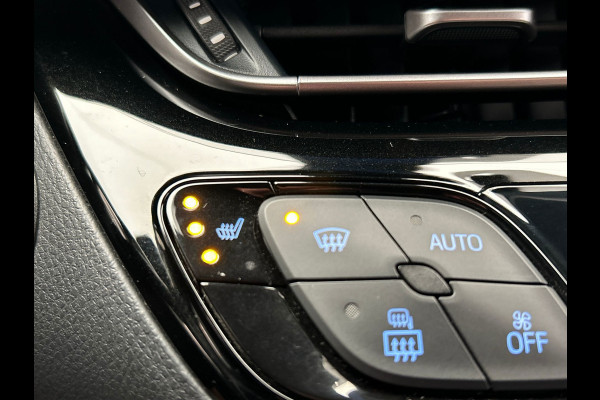 Toyota C-HR 1.8 Hybrid Business Intro | Trekhaak | Navigatie | Camera | Climate-control | Stoelverwarming | Cruise-control |