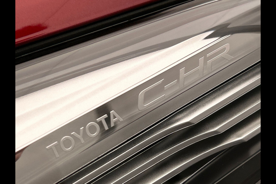 Toyota C-HR 1.8 Hybrid Business Intro | Trekhaak | Navigatie | Camera | Climate-control | Stoelverwarming | Cruise-control |