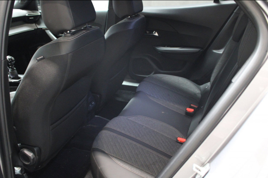 Peugeot 2008 1.2 PureTech 100 Allure Camera/Cruise/Trekhaak prijs is rijklaar