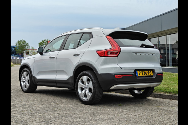 Volvo XC40 T2 130PK Momentum Business | BLIS | Camera Achter | PDC V+A | Carplay | Adapt. Cruise