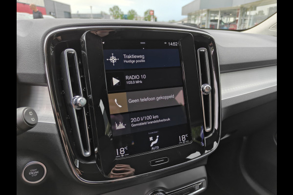 Volvo XC40 T2 130PK Momentum Business | BLIS | Camera Achter | PDC V+A | Carplay | Adapt. Cruise