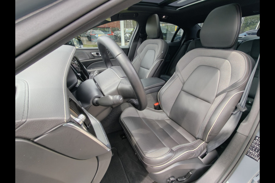 Volvo S60 T6 AWD 340PK Plug-in Hybrid R-Design | 20'' | Panodak | H&K | 360 Camera | Leder dashboard |