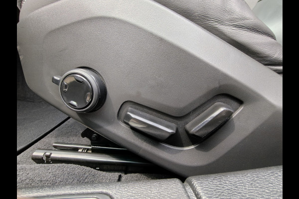 Volvo S60 T6 AWD 340PK Plug-in Hybrid R-Design | 20'' | Panodak | H&K | 360 Camera | Leder dashboard |