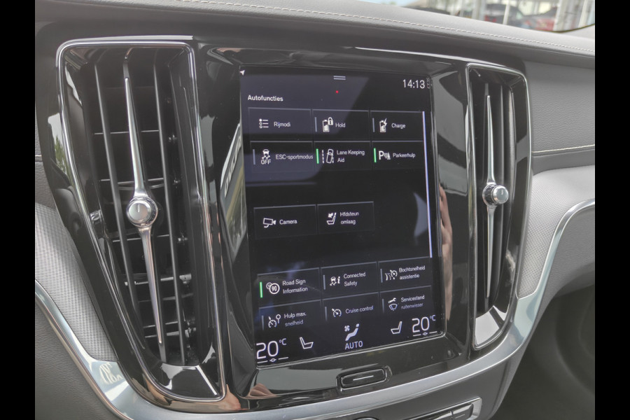 Volvo S60 T6 AWD 340PK Plug-in Hybrid R-Design | 20'' | Panodak | H&K | 360 Camera | Leder dashboard |