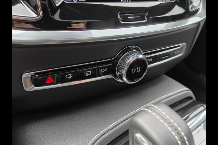 Volvo S60 T6 AWD 340PK Plug-in Hybrid R-Design | 20'' | Panodak | H&K | 360 Camera | Leder dashboard |
