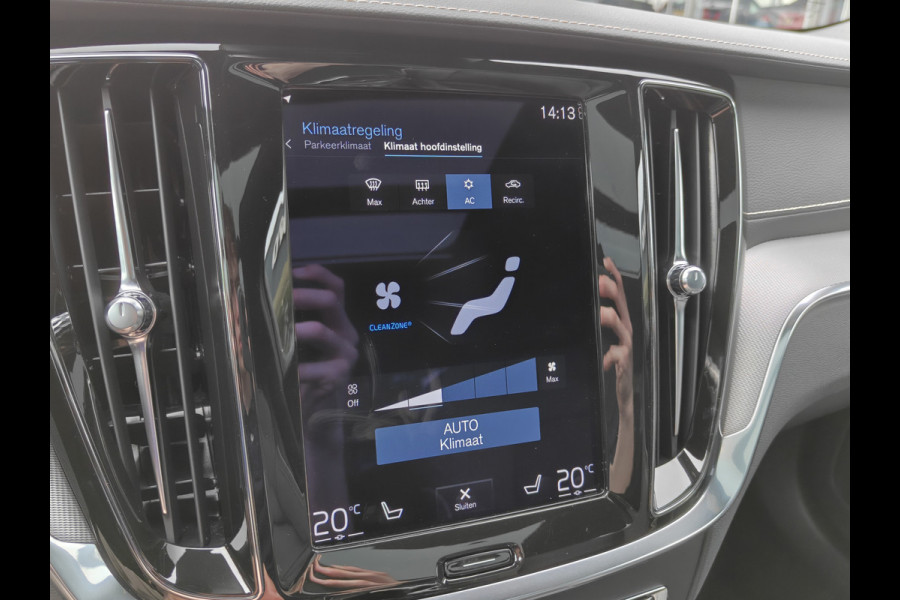 Volvo S60 T6 AWD 340PK Plug-in Hybrid R-Design | 20'' | Panodak | H&K | 360 Camera | Leder dashboard |
