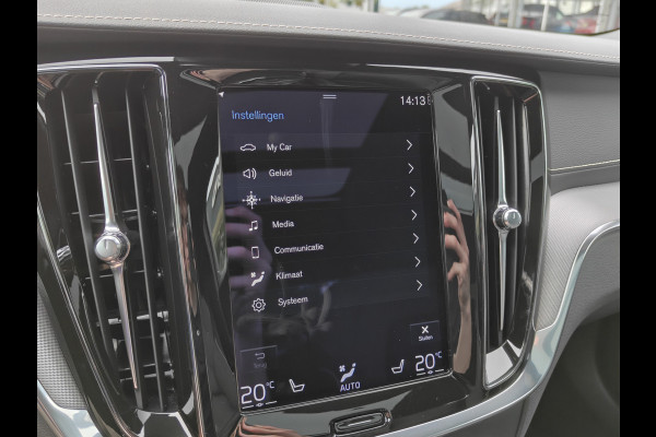 Volvo S60 T6 AWD 340PK Plug-in Hybrid R-Design | 20'' | Panodak | H&K | 360 Camera | Leder dashboard |