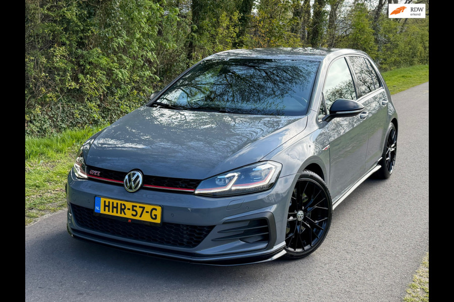Volkswagen Golf 2.0 TSI GTI TCR | Akrapovic | Keyless | Camera |