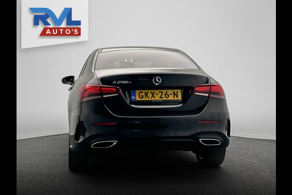 Mercedes-Benz A-Klasse 250 e AMG Line | Carplay | Navigatie | Burmeister | Camera | Climate-control | Cruise |