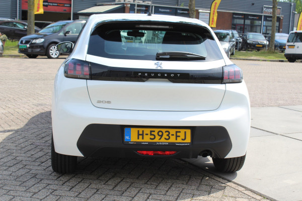 Peugeot 208 1.2 PureTech Active LAGE KM nap