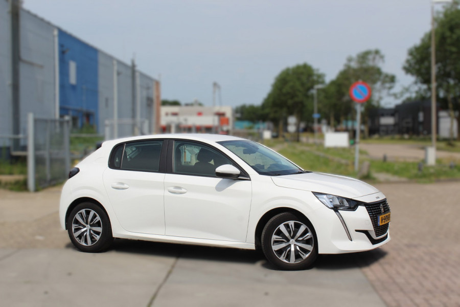 Peugeot 208 1.2 PureTech Active LAGE KM nap