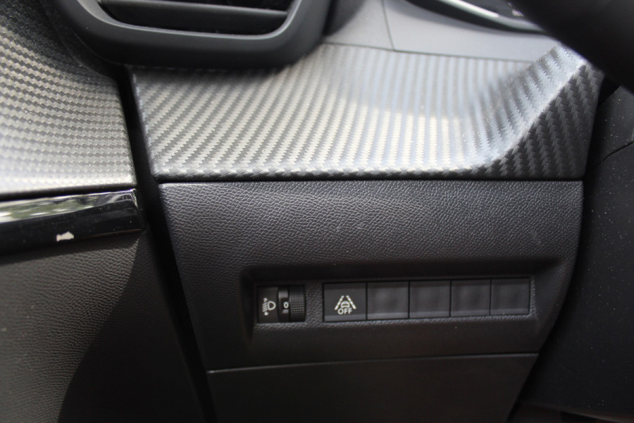 Peugeot 208 1.2 PureTech Active LAGE KM nap