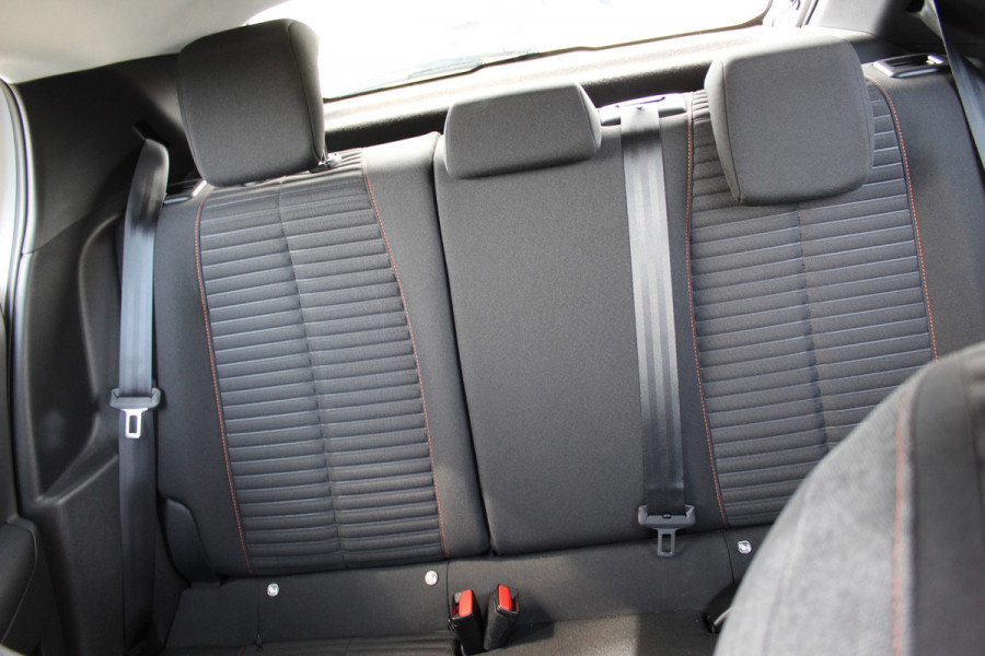 Peugeot 208 1.2 PureTech Active LAGE KM nap