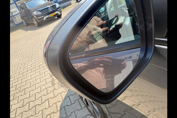 Ford Kuga 2.5 PHEV ST-Line X