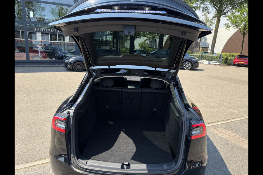 Tesla Model Y Performance AWD 75 kWh VAN: 42.900,- VOOR: 39.877,- UW WKVOORDEEL: 3.023,- | RIJKLAAR GELEVERD | 12 MND BOVAG GARANTIE | TESLA GARANTIE ACCU + AANDRIJFLIJN T/M 03-2031/ 240.000KM|