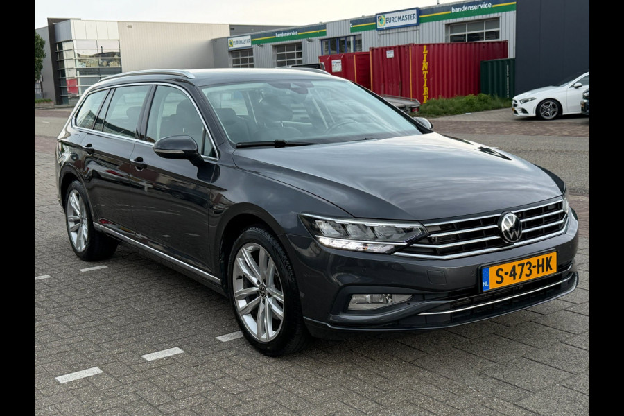 Volkswagen Passat Variant 1.5 TSI Business +