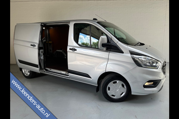 Ford Transit Custom Automaat 300 2.0 TDCI 130pk L2H1 Limited 3persoons, Airco, Navigatie, Trekhaak, Metallic lak, RIJKLAARPRIJS