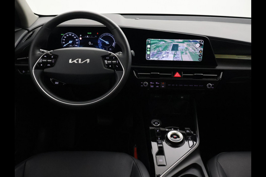 Kia Niro EV DYNAMICPLUSLINE 64.8 kWh + SCHUIFDAK | LEDER | HEAD-UP | CAMERA | SFEERVERLICHTING | ADAPTIVE CRUISE
